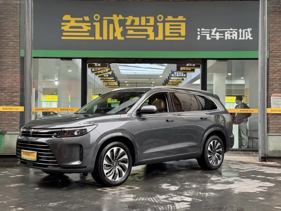 AITO Wenjie AITO M7 1.5T AWD Luxury Edition 2023