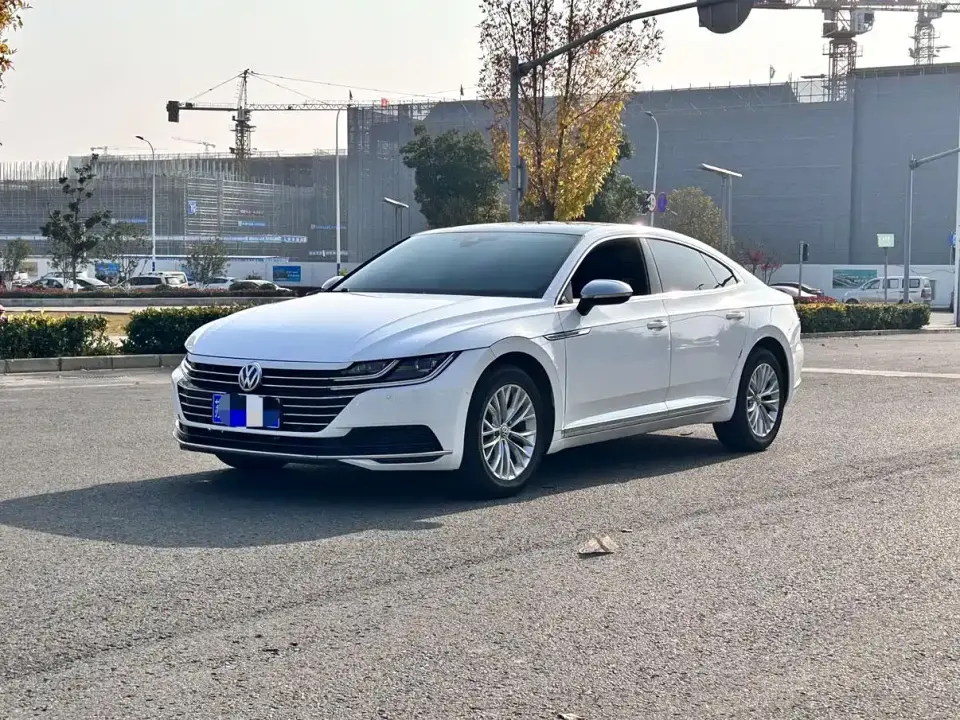 Volkswagen FAW-Volkswagen CC 330TSI Charming Appearance (China V) 2019