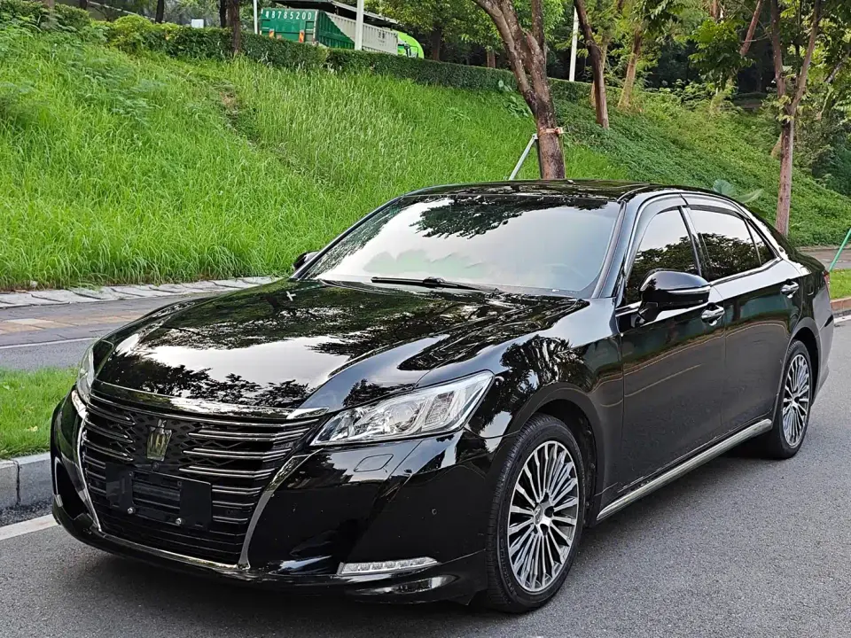 Toyota Crown 2.0T Sport Edition 2020