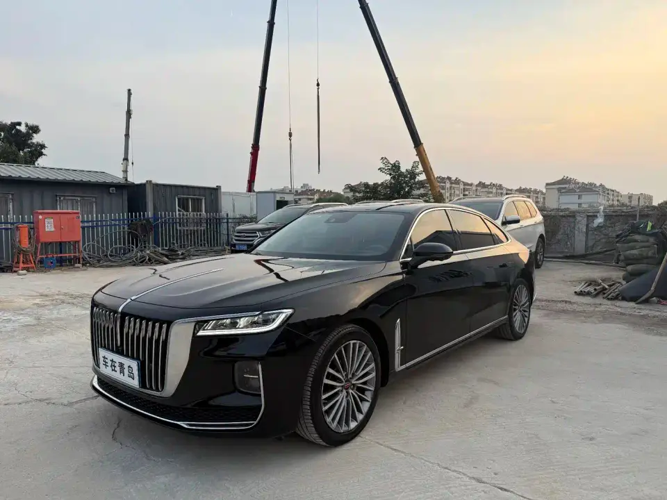 Hongqi H9 2.0T Smart Connect Flag Enjoy Edition 2022