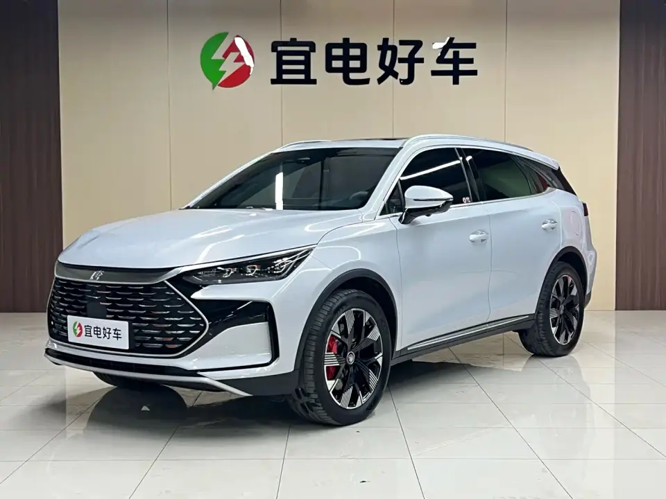 BYD Tang New Energy DM-p Glory Edition 215KM AWD Premium 2024