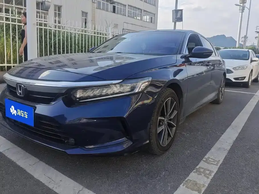 Honda Inspire 260TURBO Deluxe Edition 2022