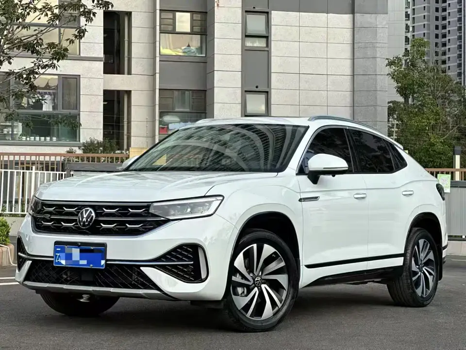 Volkswagen Tayron X 330TSI 2WD Premium High-Performance Edition 2025