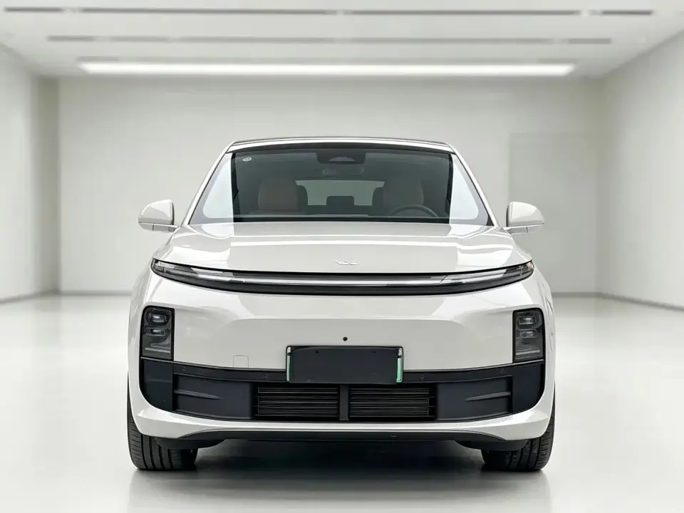 Li Auto L6 Pro 2024