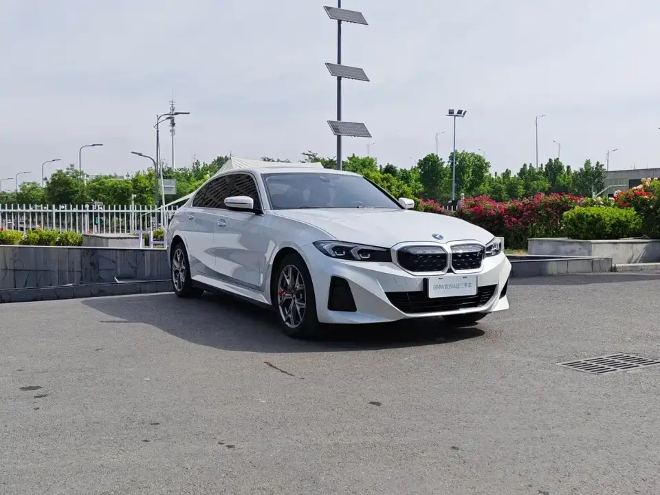 BMW i3 eDrive 35 L 2024