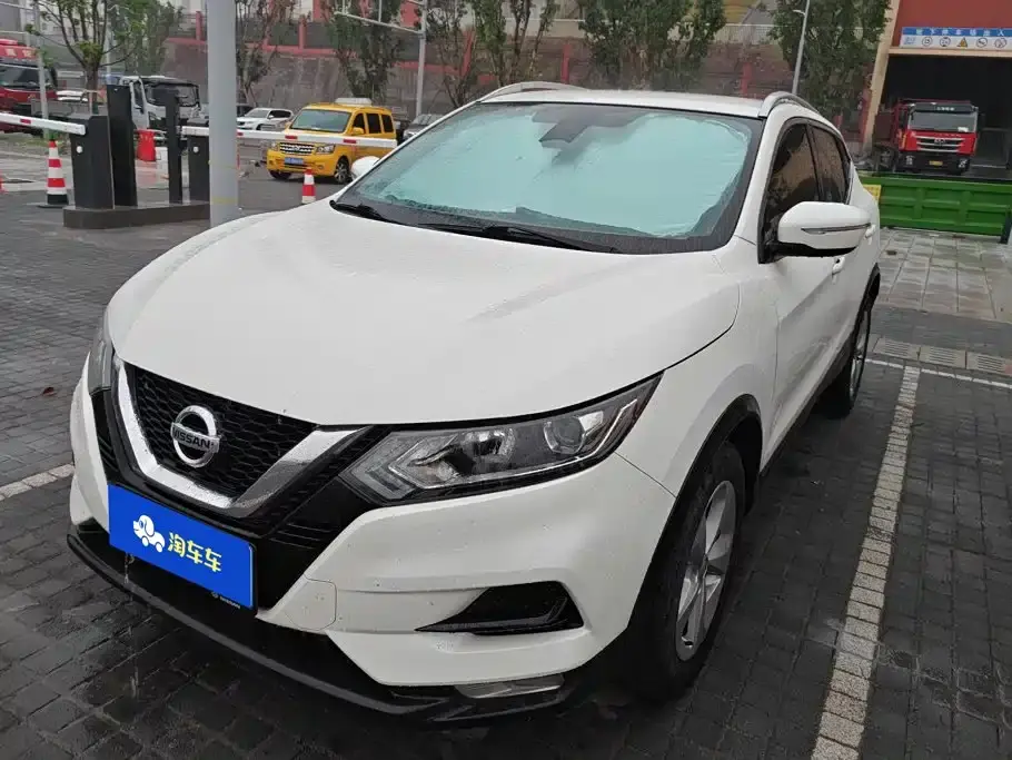 Nissan Qashqai 2.0L CVT Smart Version 2022