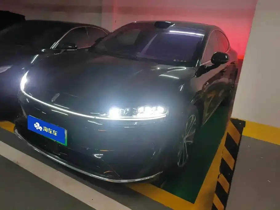 Zhijie Luxeed R7 Pure Electric Max+ 2025