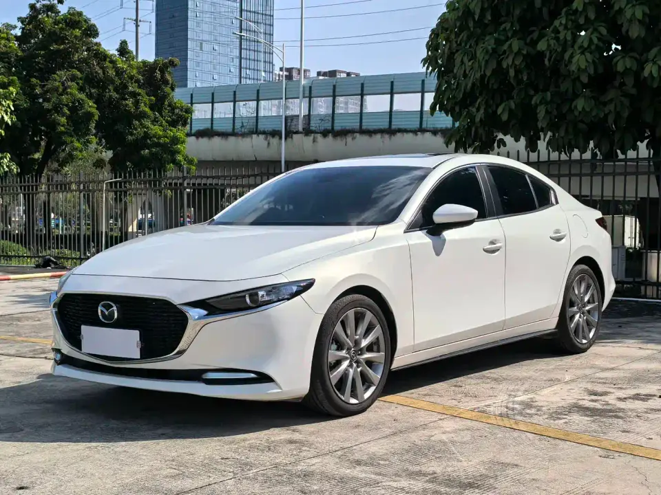 Mazda Mazda3 Axela 2.0L Automatic Elegance Edition 2022