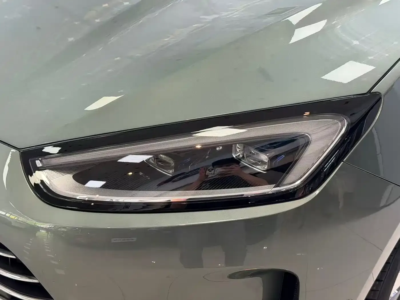 AITO Wenjie AITO M5 Extended Range AWD Smart Drive Edition 2023 — фото 13
