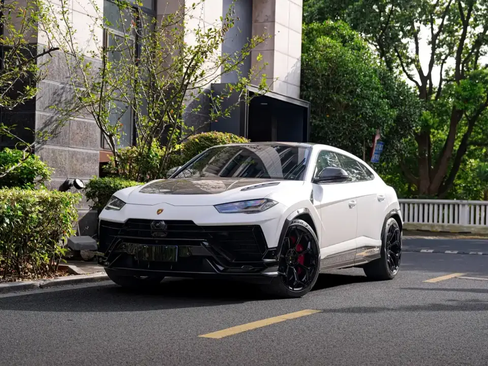 Lamborghini Urus 4.0T V8 Performante 2023