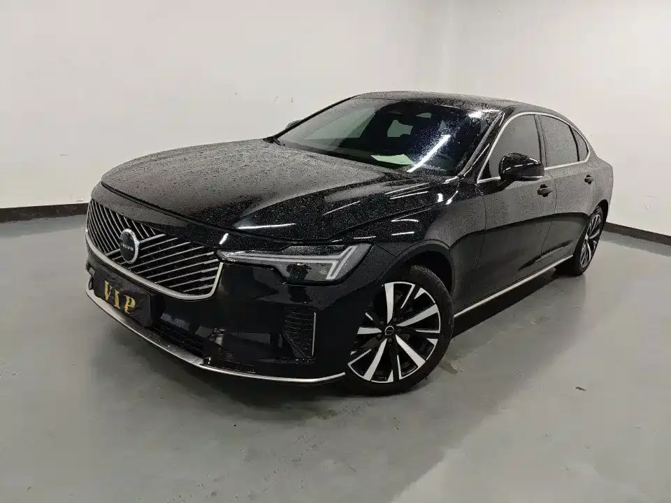 Volvo S90 B5 Zhiyi Luxury Edition 2025
