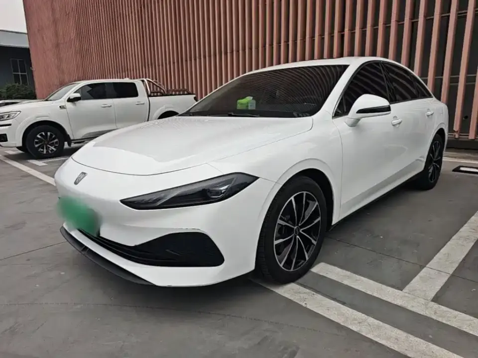 Roewe D7 DMH 125km World Champion Edition 2025