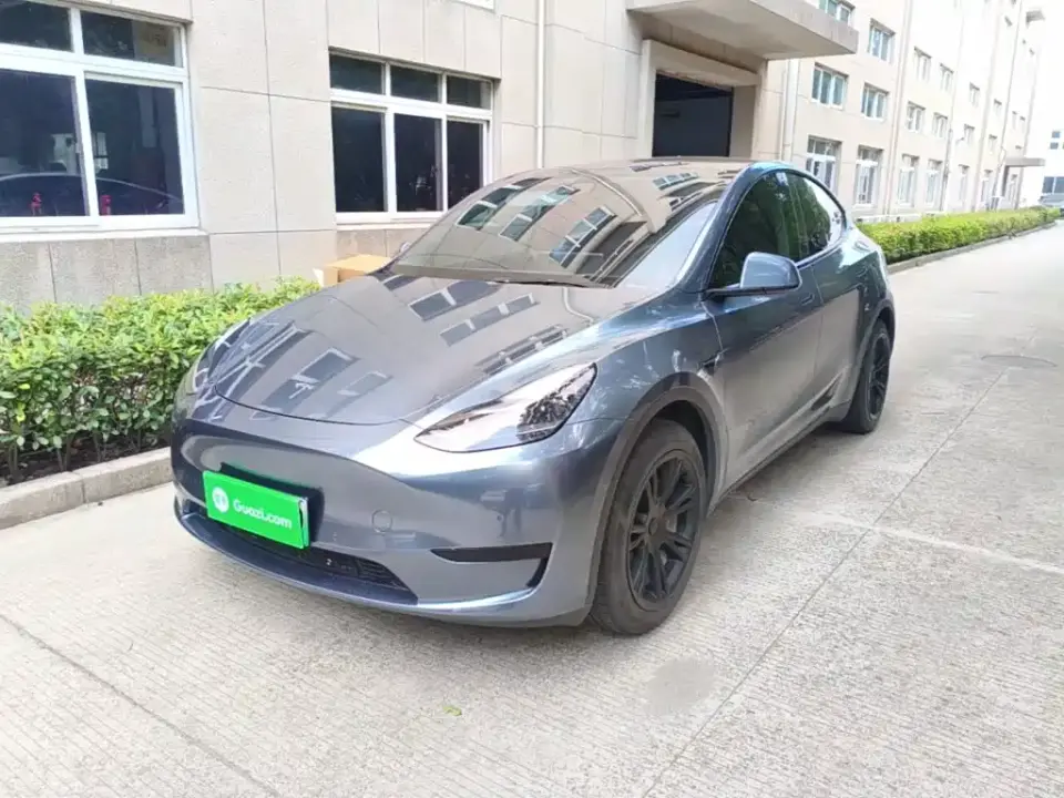 Tesla Model Y Facelift Rear-Wheel Drive Version 2023