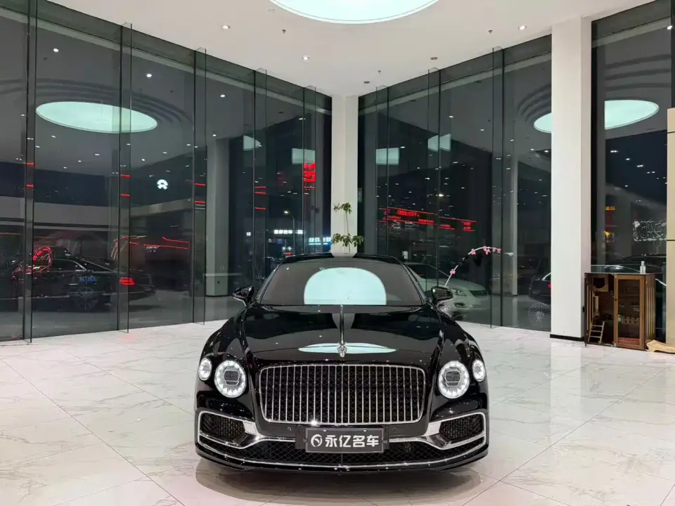 Bentley Flying Spur 4.0T V8 Standard Version 2022