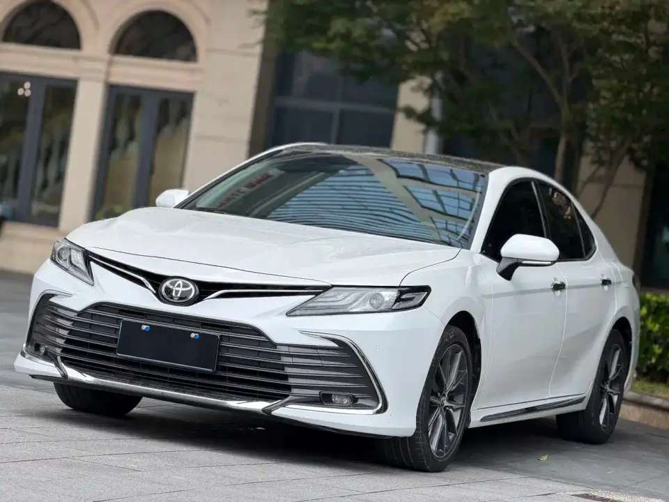 Toyota Camry 2.5G Luxury Edition 2023