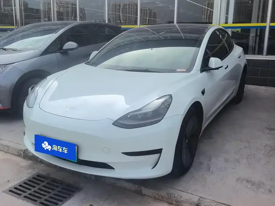 Tesla Model 3 Standard Range Rear-Wheel Drive Upgrade 2021