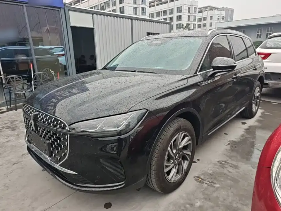 Lincoln Adventurer 2.0T 2WD Premium Edition 2025
