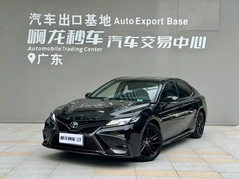 Toyota Camry 2.5S Knight Edition 2023