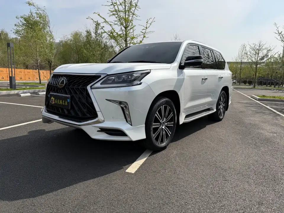 Lexus LX 570 Peak Special Edition 2020