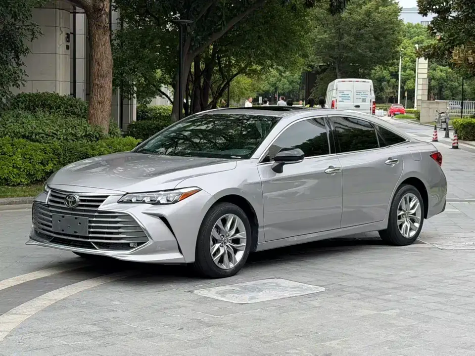 Toyota Avalon 2.0L Luxury Edition (China VI) 2021