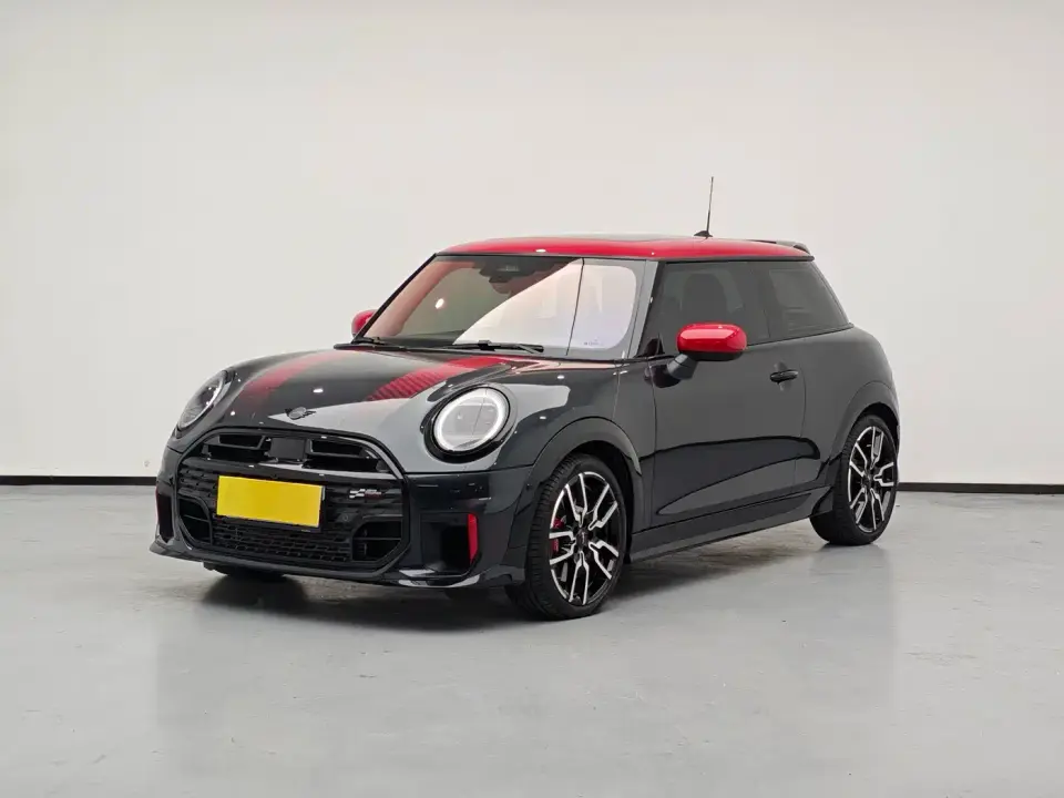 Mini JCW JOHN COOPER WORKS 2025