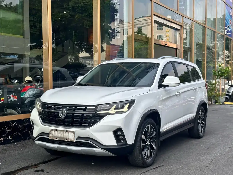 Dongfeng Fengxing Fengxing T5L 1.5T CVT Luxury Type 7-seater 2020