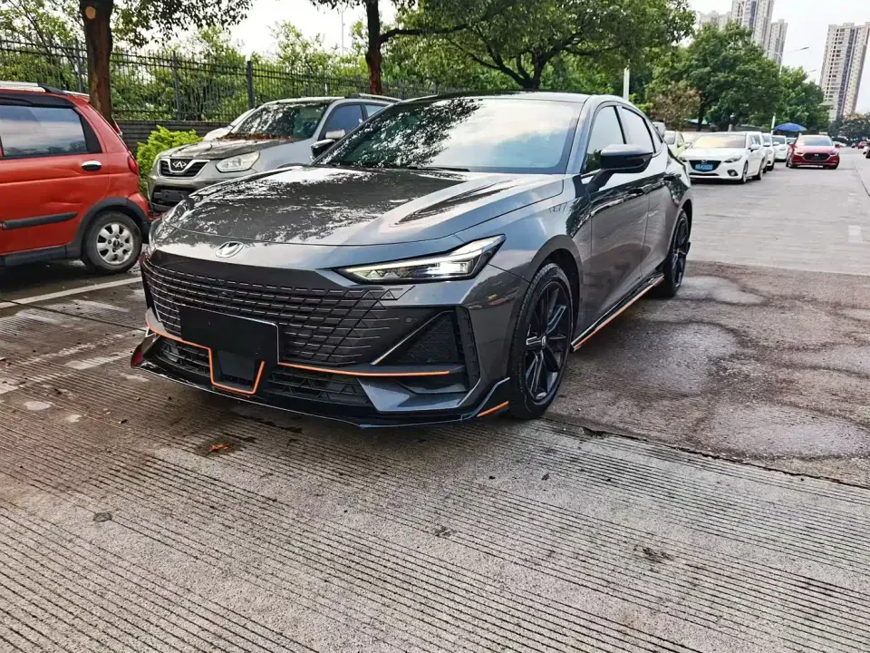 Changan UNI-V 1.5T Sport Edition 2022