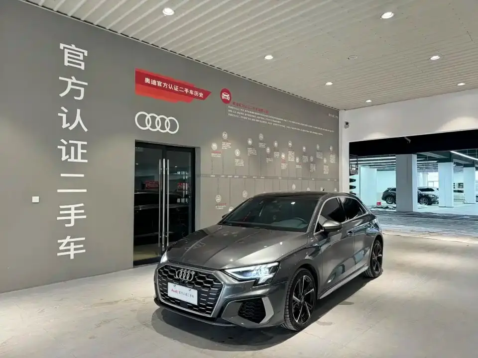 Audi A3 Facelift Sportback 35 TFSI Fashion Sport 2024