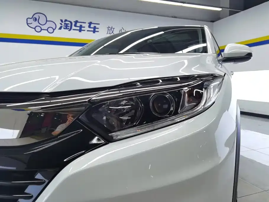 Honda Vezel 1.5L CVT Pioneer 2021 — фото 5