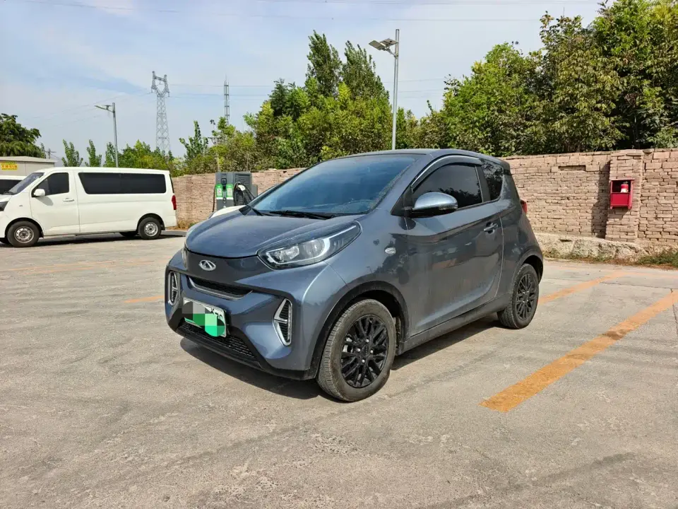 QQ New Energy Little Ant Youth Edition 251km True Love Version 25.05kWh 2024
