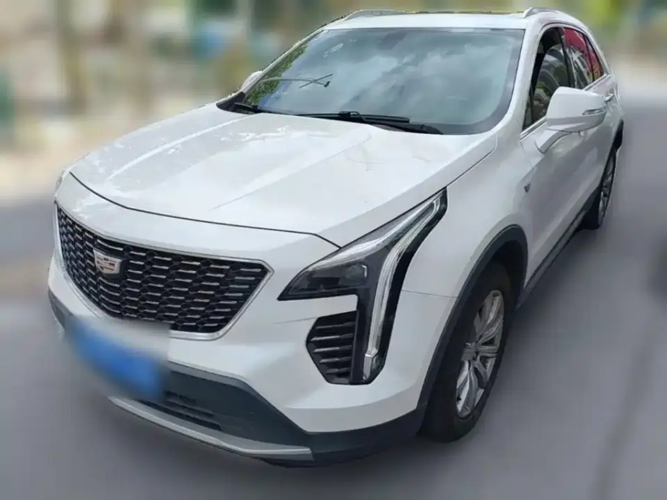 Cadillac XT4 28T FWD Leading Edition 2020