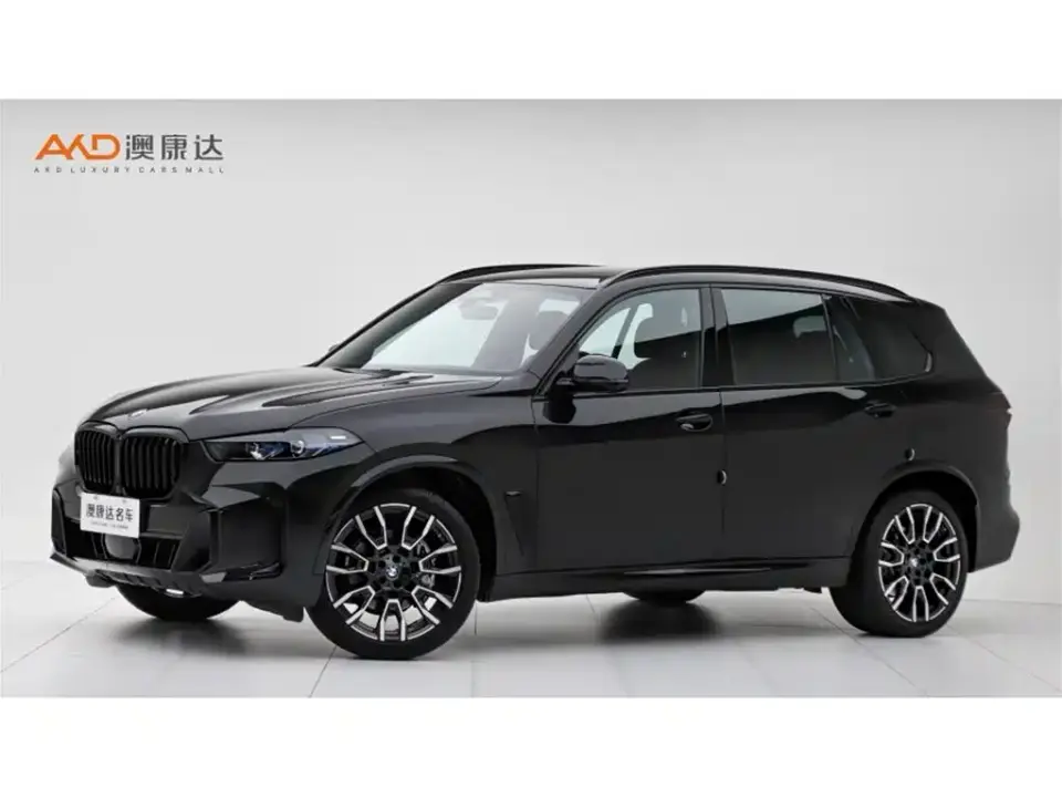 BMW X5 xDrive 40Li M Sport Black Night Package 2024