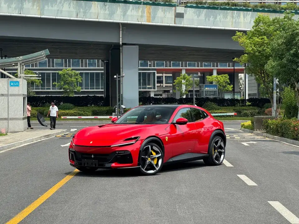 Ferrari Purosangue 6.5L V12 2025