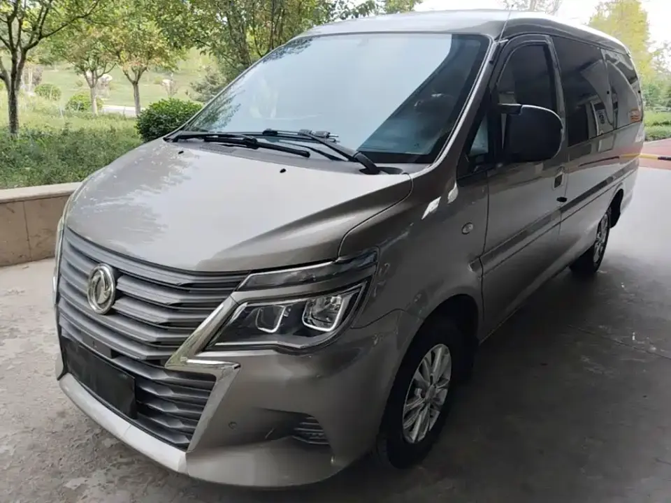 Dongfeng Fengxing Lingzhi M5L 1.6L Luxury 7-Seater 2020
