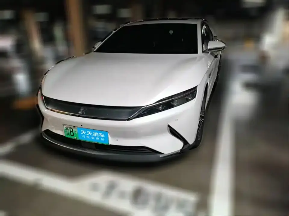BYD Han EV Standard Range Luxury 2022