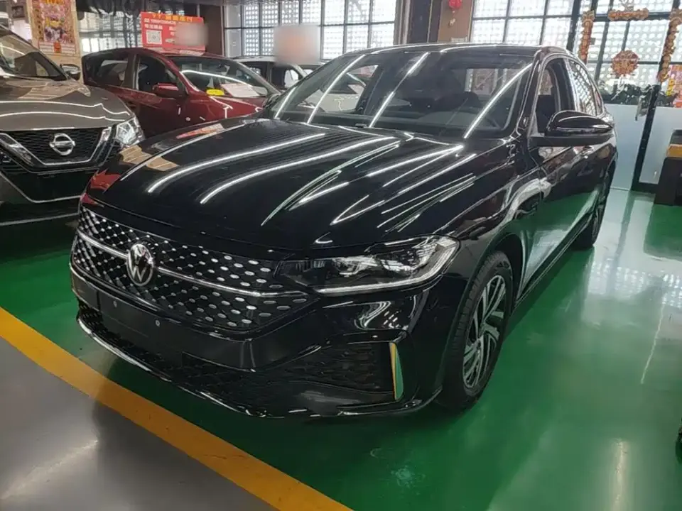 Volkswagen Lavida Model 300TSI DSG Starlight Leading Edition 2024