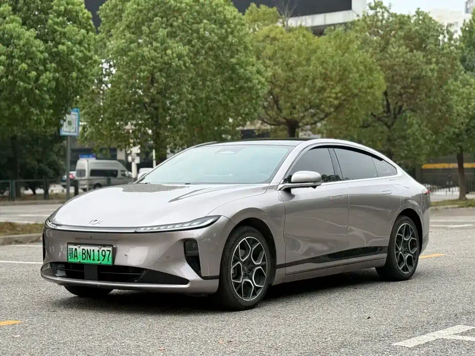 Changan Qiyuan A07 Blue Whale Pure Electric 625 Luxury 2025