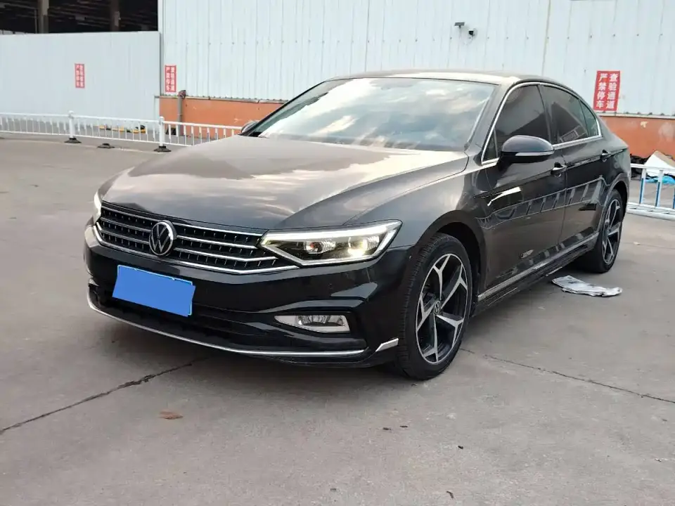 Volkswagen Magotan Model 2 Million Units Commemorative Edition 280TSI DSG Leading Version 2023