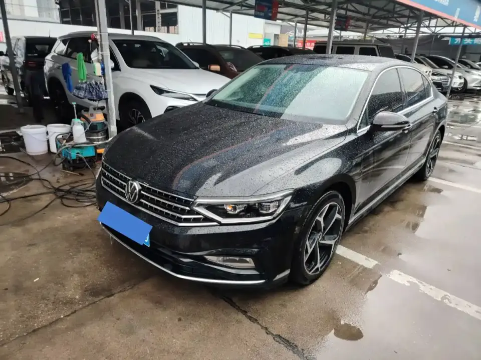 Volkswagen Magotan Model 2 Million Units Commemorative Edition 280TSI DSG Leading Version 2023