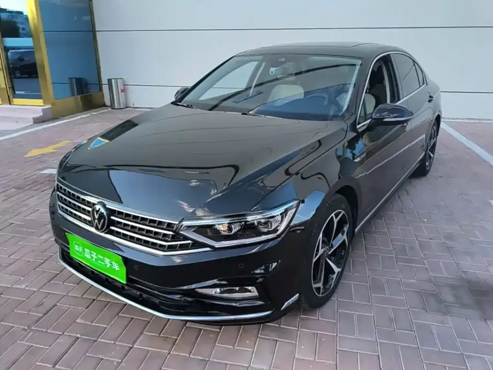 Volkswagen Magotan Model 2 Million Commemorative Edition 330TSI DSG Luxury 2023