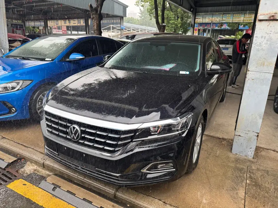 Volkswagen Passat Facelift 280TSI Business Version China VI 2021