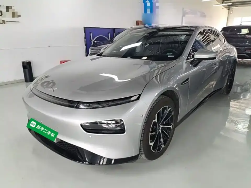 XPeng P7 Model 586N 2022