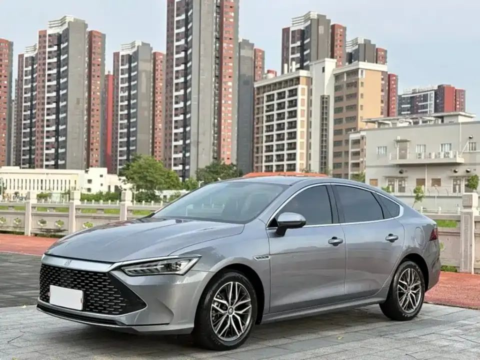 BYD Qin PLUS Model Year DM-i 55KM Executive Edition 2022