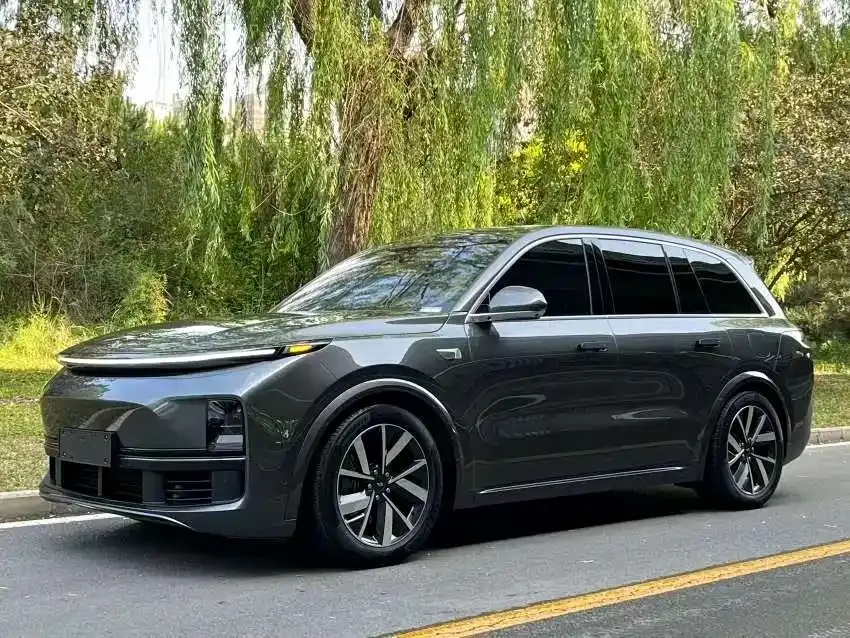 Li Auto Li L8 Pro 2023