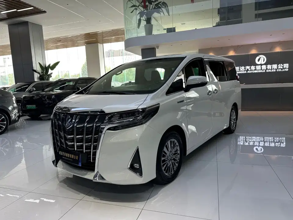 Toyota Alphard Hybrid 2.5L Premium 2022