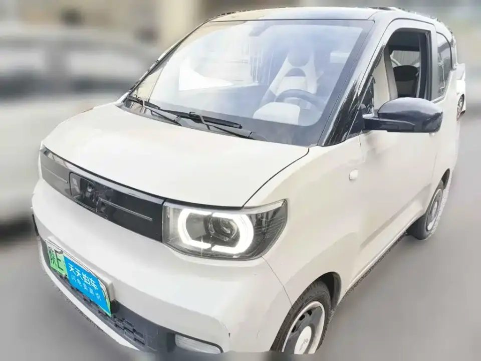 Wuling Motors Hongguang MINIEV Macaron Premium LFP 2023