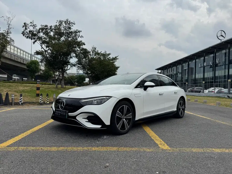 Mercedes-Benz EQE 500 4MATIC Pioneer 2025