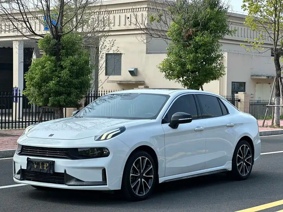 Lynk & Co 03 1.5TD DCT Power Edition 2021
