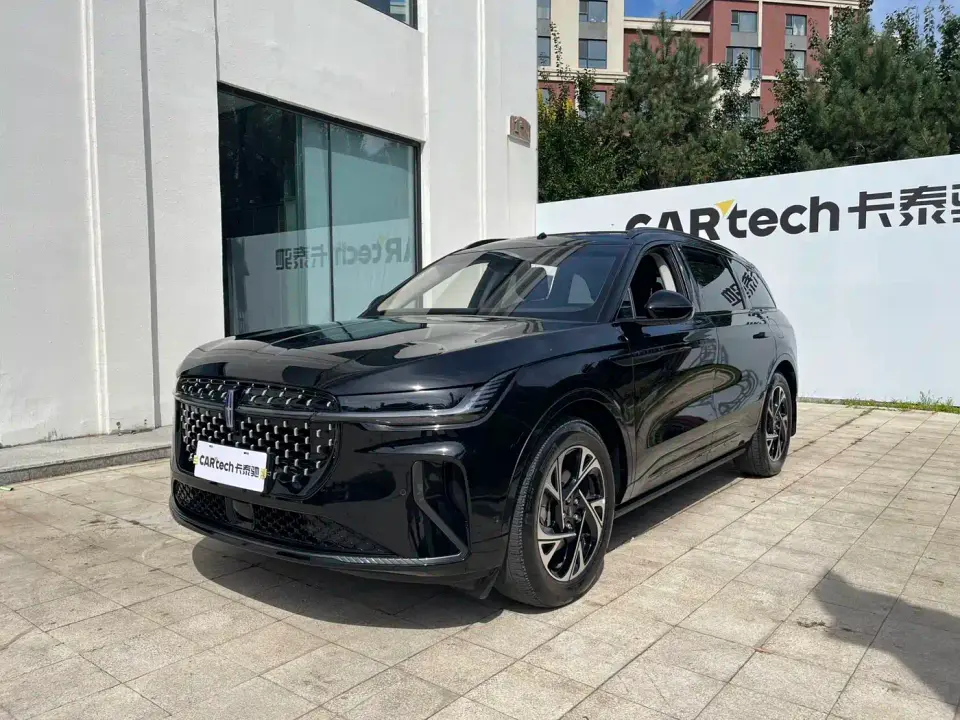 Lincoln Nautilus 2.0T 4WD Premium Hybrid Edition 2024