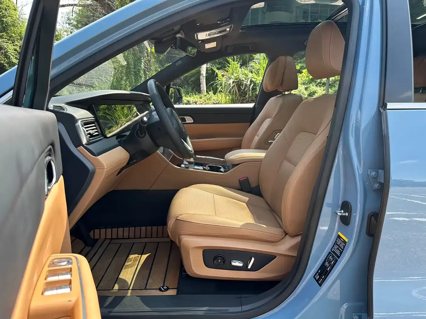 Li Auto Li ONE Extended Range 6-Seater 2022 — фото 7